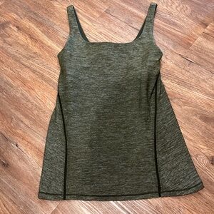 Lulu lemon top